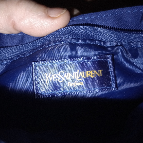 NWT Yves Saint Laurent Make up bag in  Blue - Picture 4 of 6